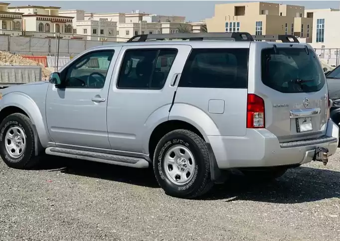 Kullanılmış Nissan Pathfinder Satılık içinde Al Sadd , Doha #5662 - 1  image 